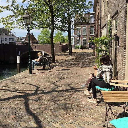 Alojamento de Acomodação e Pequeno-almoço Heer&meester Dordrecht