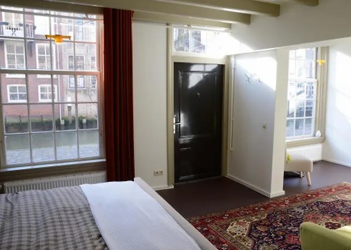 Bed & Breakfast Heer&meester Dordrecht