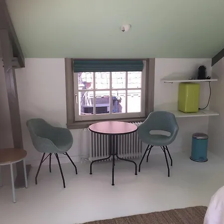 Bed & Breakfast Heer&meester *