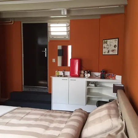 Bed & Breakfast Heer&meester Dordrecht