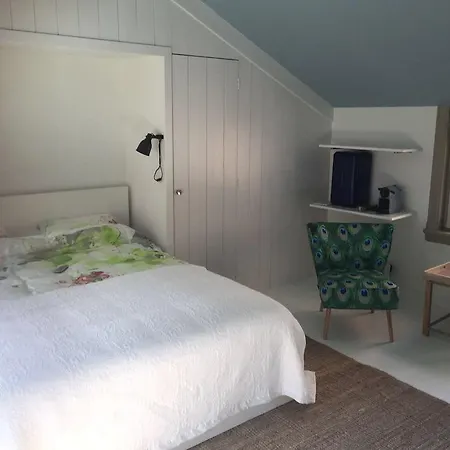 Bed & Breakfast Heer&meester *